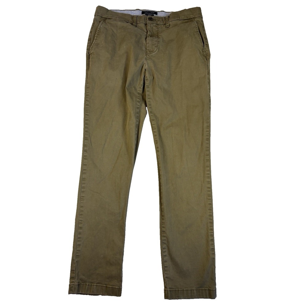 Tommy Hilfiger Men's 32X30 Slim Fit Chino Pants Classic Everyday Casual Basic